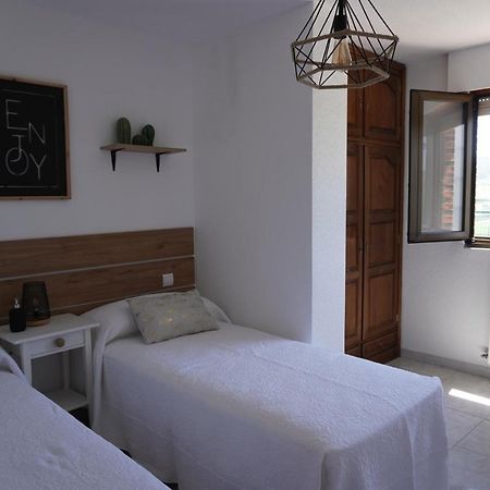 Hostal La Biela 43 Galizano Exteriér fotografie
